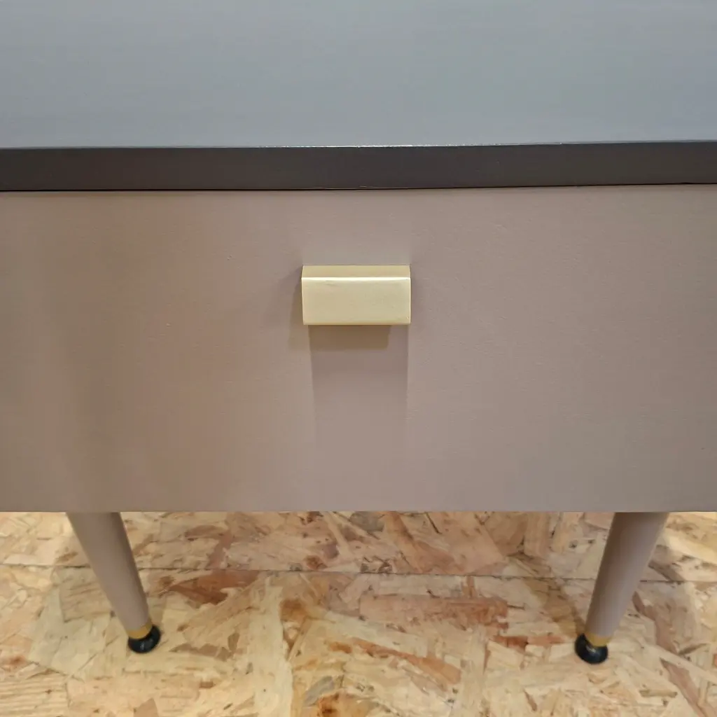 détails porte poignée.webp