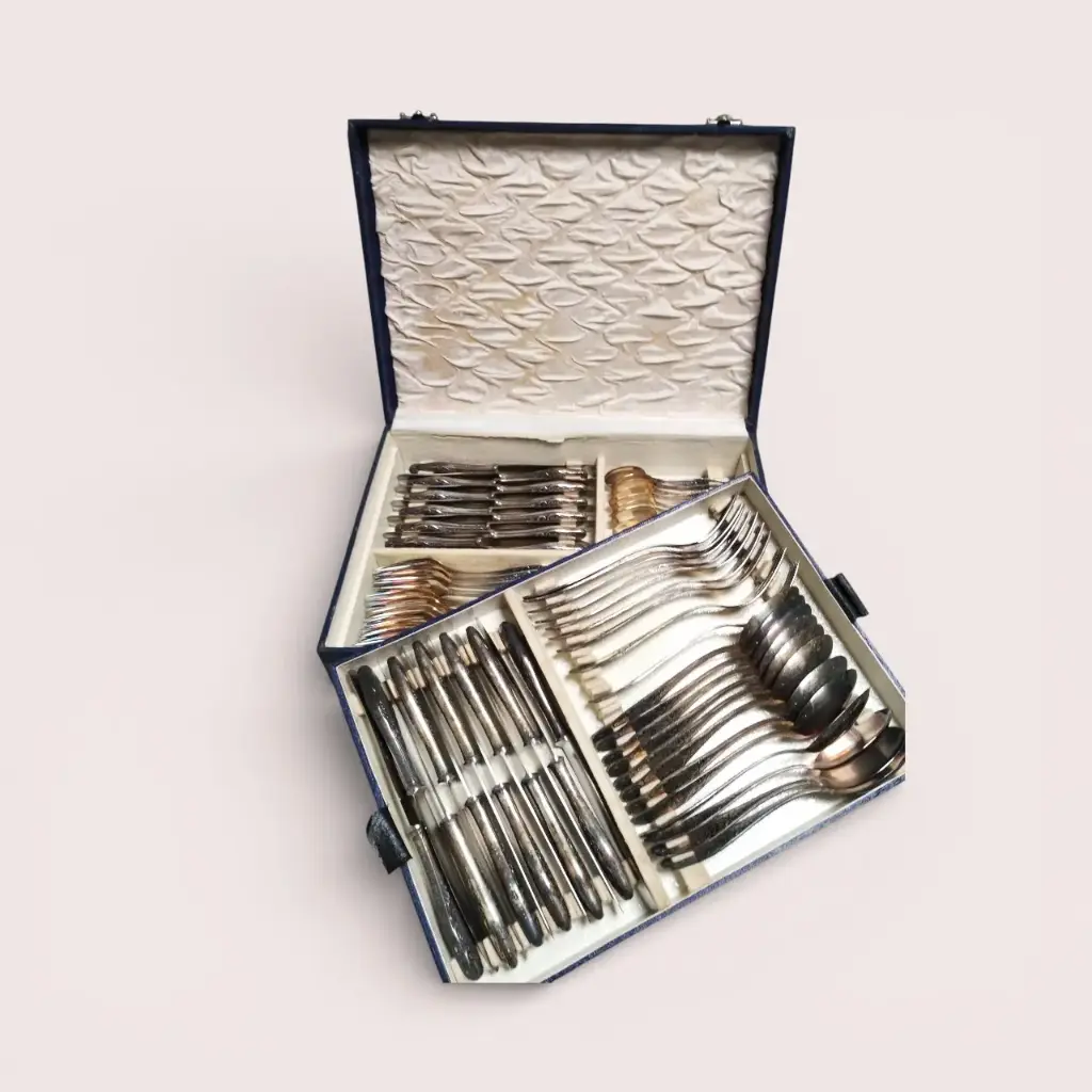 Ménagère ancienne Solingen en métal argenté