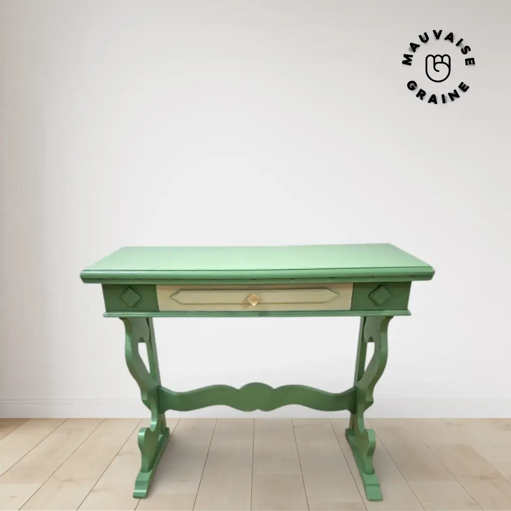 Console verte rénovée