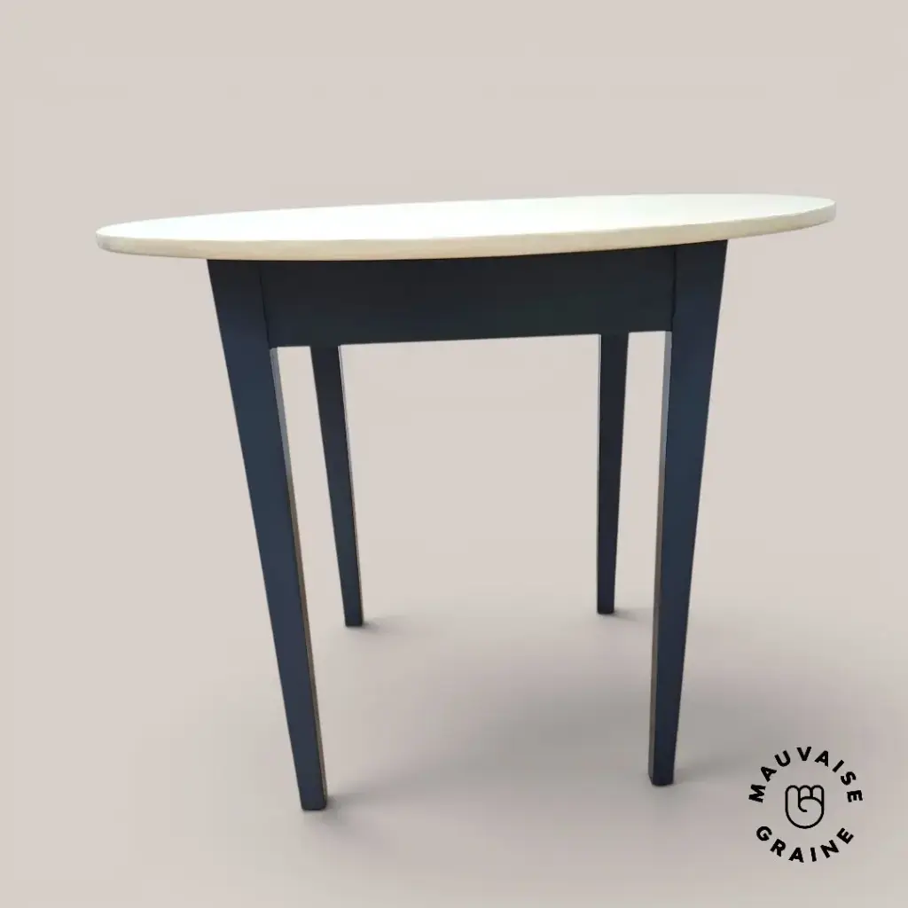 Table ronde Bleue By night et Pearl of Akoya