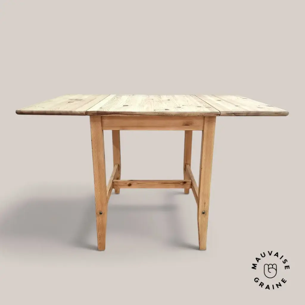 Table à deux rabats en pin massif (Vendu)