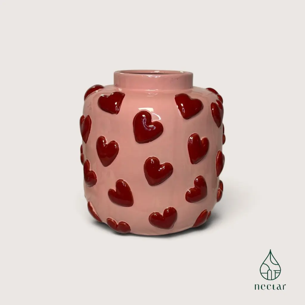Grand vase rose à cœurs rouges en relief – Déco pop (Vendu) 