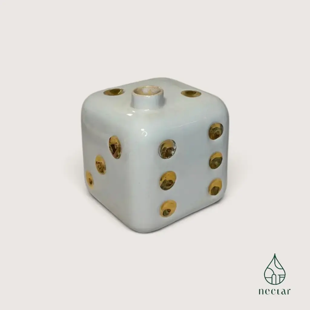 Vase soliflore en forme de dé à jouer – Blanc et doré