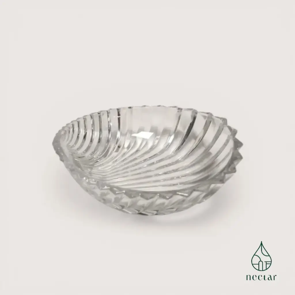 Coupe ovale en cristal taillé (Vendu)