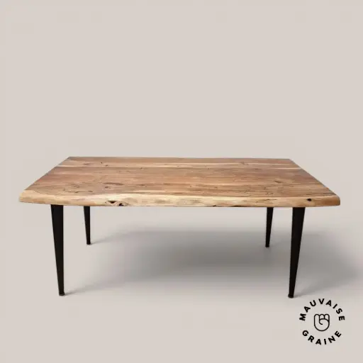 [PC-TbasseNoyerpiedsnoir-20260612] Table basse en Noyer – pieds Noir Mat